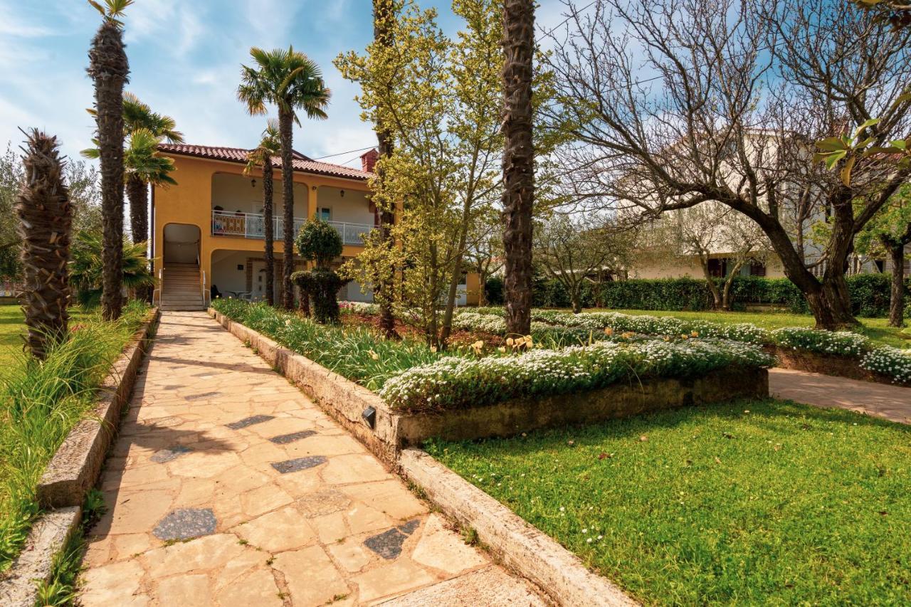 Apartment Villa Olga 포레치 외부 사진
